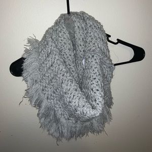 Infinity scarf